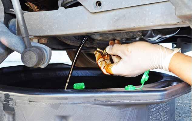 Begini 5 Cara Menghidupkan Mobil Tua yang Sudah Jarang Dipakai