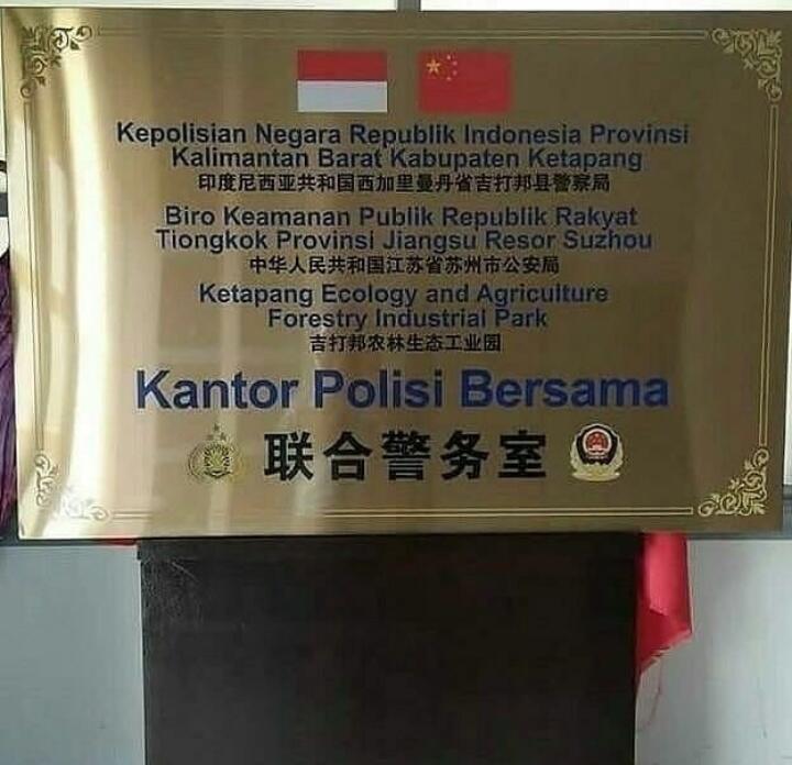 Kapolres Ketapang Kaget Polisi Tiongkok Sodorkan Plakat Kerjasama