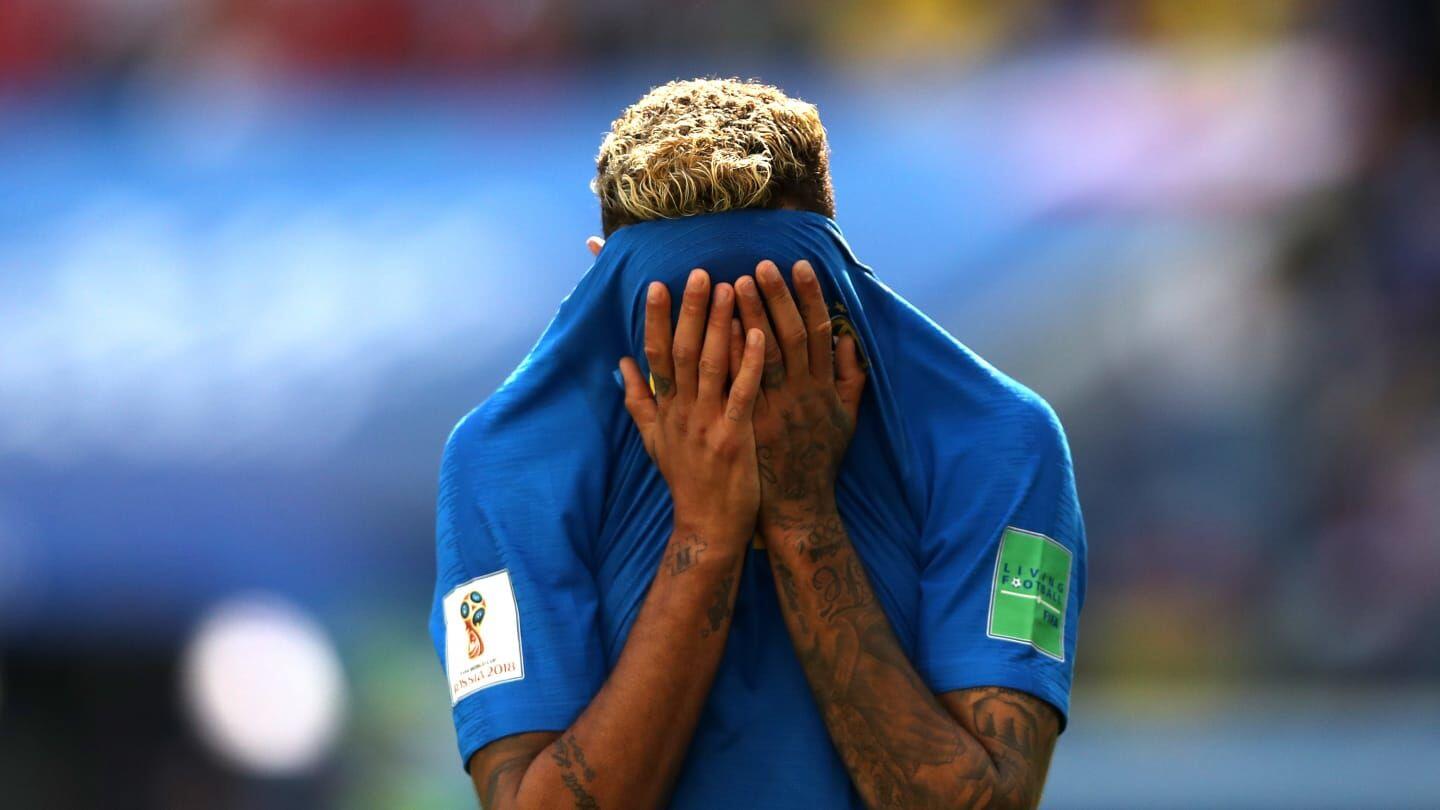 Marco van Basten: Akting Neymar di Lapangan Bikin Tertawa