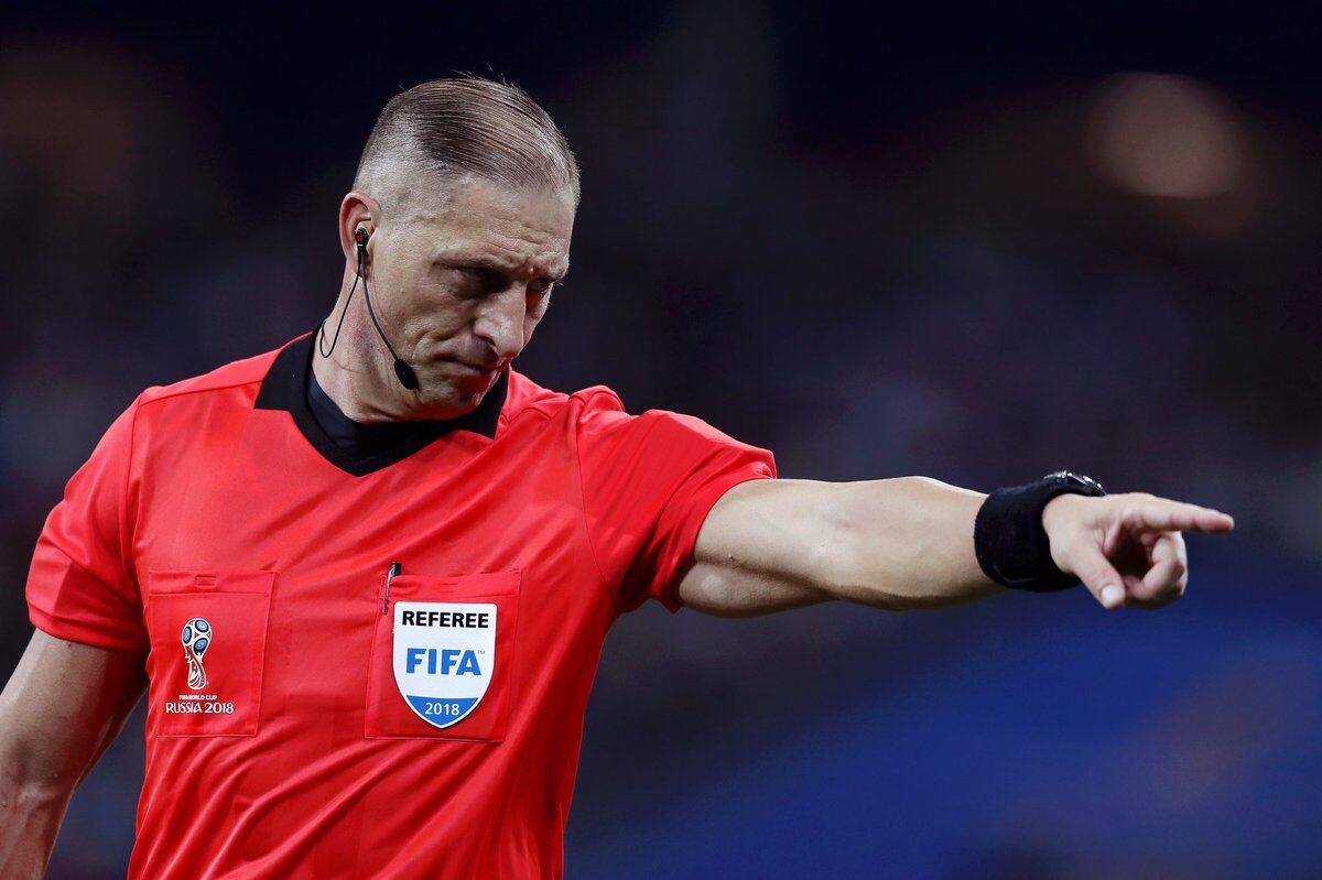 4 Fakta Nestor Pitana, Wasit Pertandingan Final Piala Dunia 2018