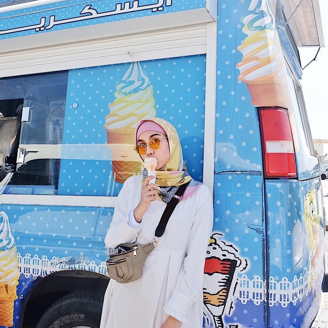 10 Pesona Shabrina Ayu R, Presenter Bola Penakluk Hati Ryuji Utomo