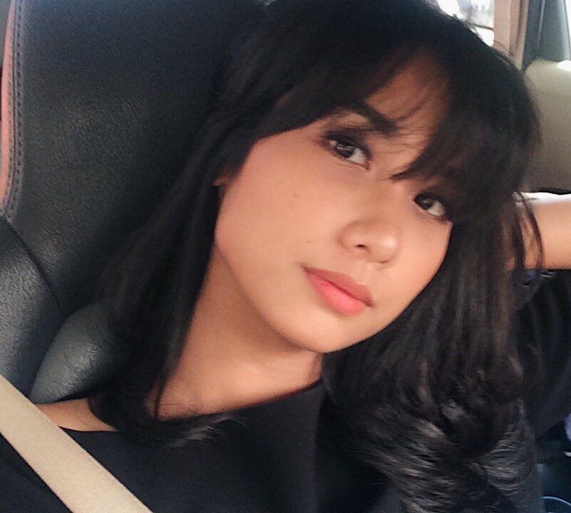 10 Pesona Shabrina Ayu R, Presenter Bola Penakluk Hati Ryuji Utomo