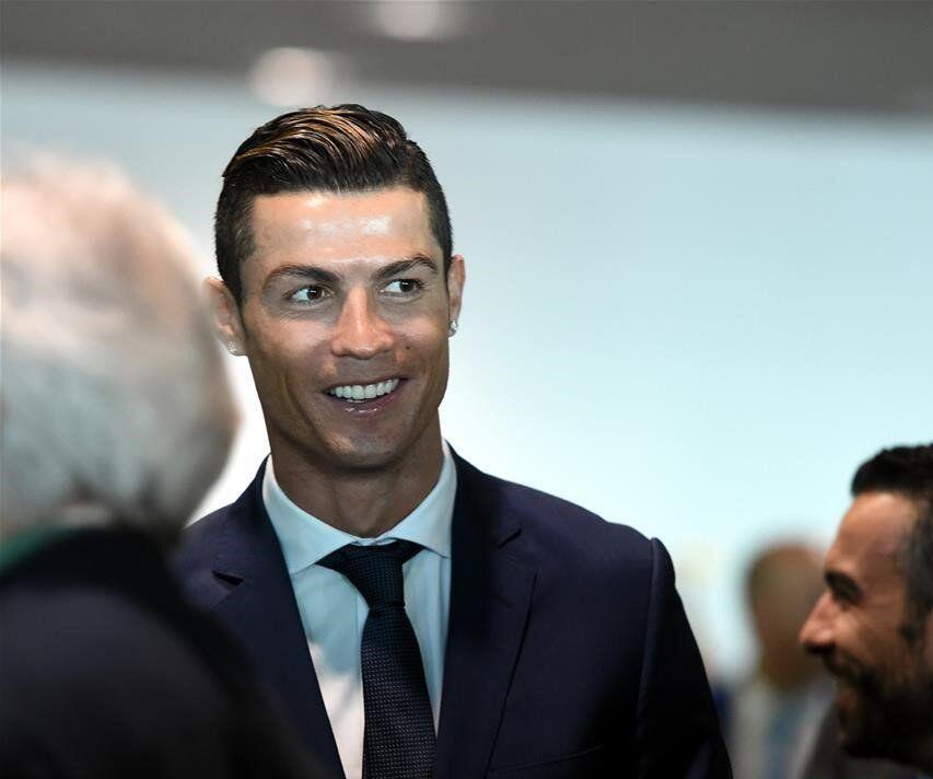 Ronaldo Selesaikan Urusan Pajaknya di Spanyol Sebelum ke Italia