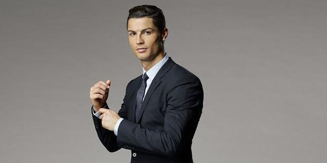 8 Fakta Menarik Mengenai Cristian Ronaldo, Salah Satunya Terseleksinya Fans Karbitan