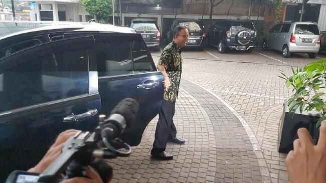Temui Sohibul Iman, Anies Tiba di Kantor PKS