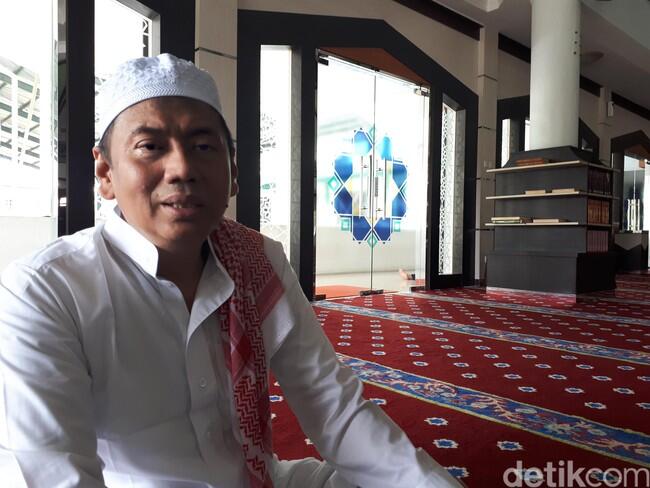 Kapitra Ampera, Pengacara Habib Rizieq Jadi Caleg PDIP