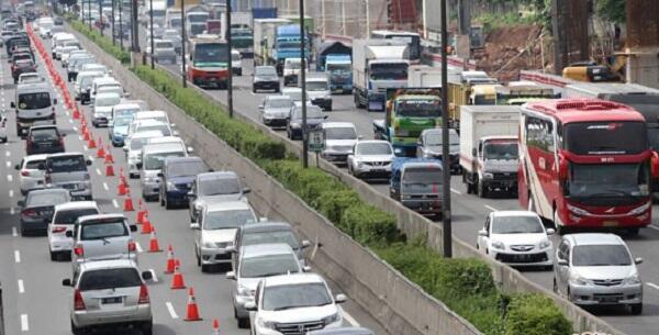 Mulai 18 Juli, Polisi Alihkan Pengendara yang Langgar Ganjil-Genap