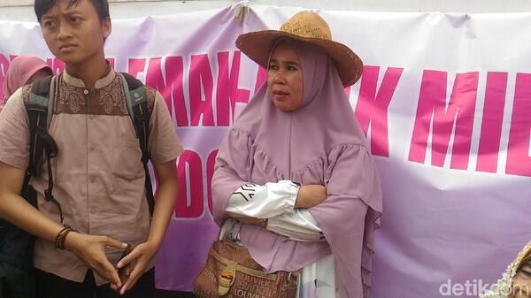 Emak-emak Demo, Pengusaha: Nggak Usah Ribut Harga Telur Sudah Turun