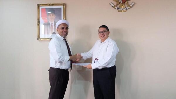 Ali Mochtar Ngabalin Jadi Komisaris AP I, Berapa Gajinya?