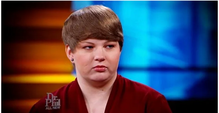 Cerita Lauren Kavanaugh : Dari Disekap di Dalam Lemari, Hingga Diperkosa Ayah Tiri