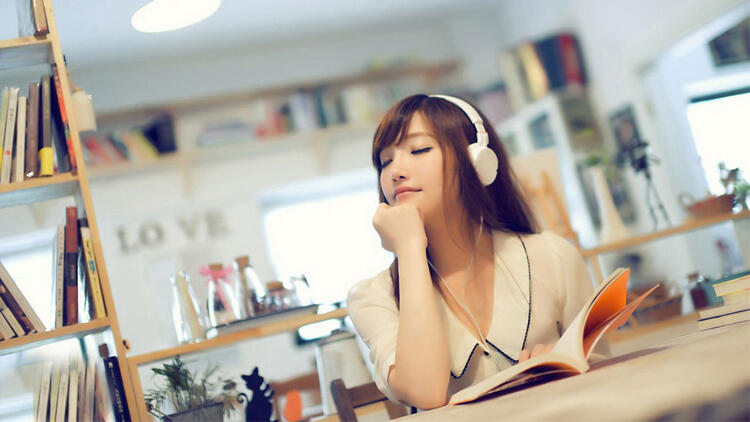 Suka ketiduran di kantor? 5 tips ini bisa membantu melawan kantuk!