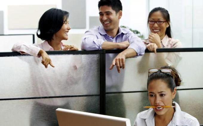 Suka ketiduran di kantor? 5 tips ini bisa membantu melawan kantuk!
