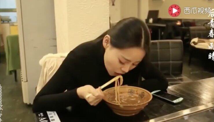 Pria Ini Menghina Teman Lamanya