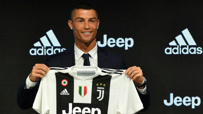 Gaji Ronaldo Di Juventus Jika Di Rupiahkan Dapet Apa Saja Ya? ^_^&quot;