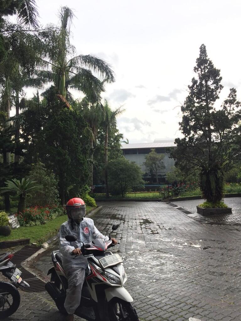 &#91;COC&#93; - Raincoat Garuda (Tugas Negara Bos), Biker Accecories Wajib di Kala Hujan