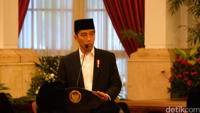 Jokowi: Silakan Bersaing Jadi Cawapres 1-2 Minggu Ini