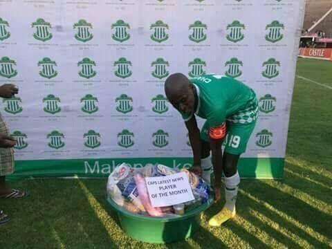 Ngga dapet sponsor dari Wakanda, Hadiah-hadiah di liga top Afrika ini bikin ngakak!