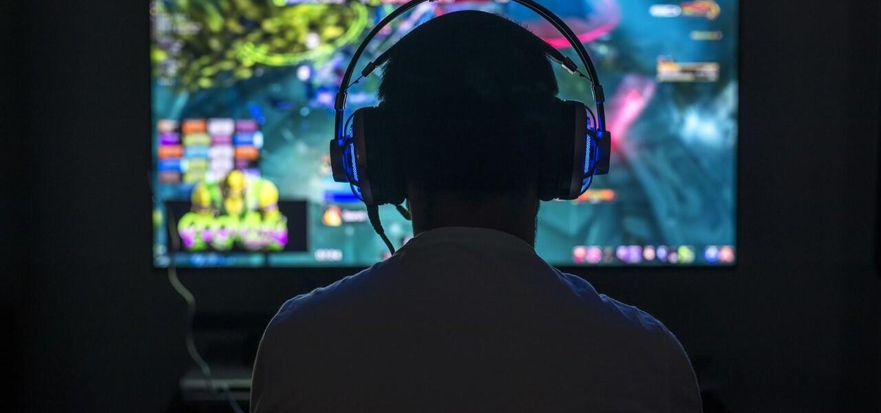 5 Tips Cerdas Bermain Game Online Buat Agan