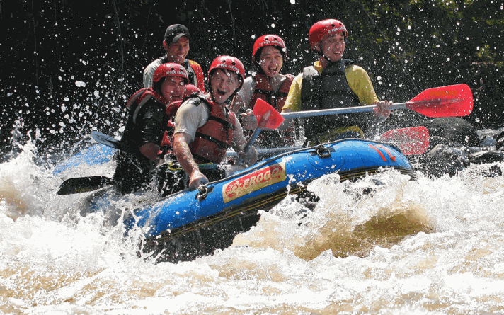 11 Tempat Rafting Terbaik di Indonesia, memacu Adrenalinmu ?