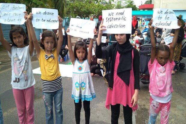 Ratusan Pengungsi WNA Berunjuk Rasa