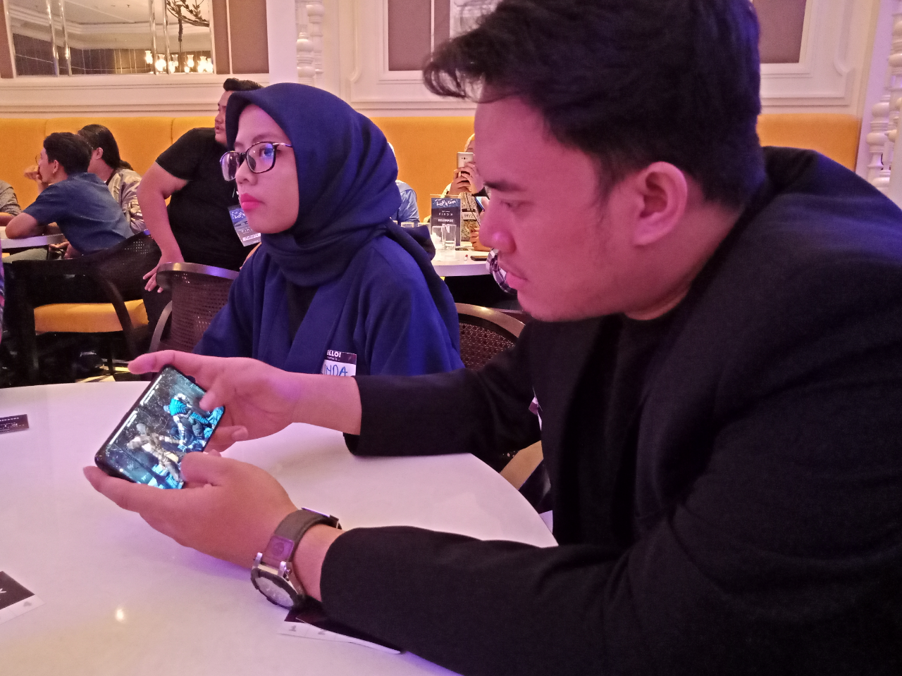 The Future Flagship OPPO Find X Beri Kejutan Lewat Keistimewaannya