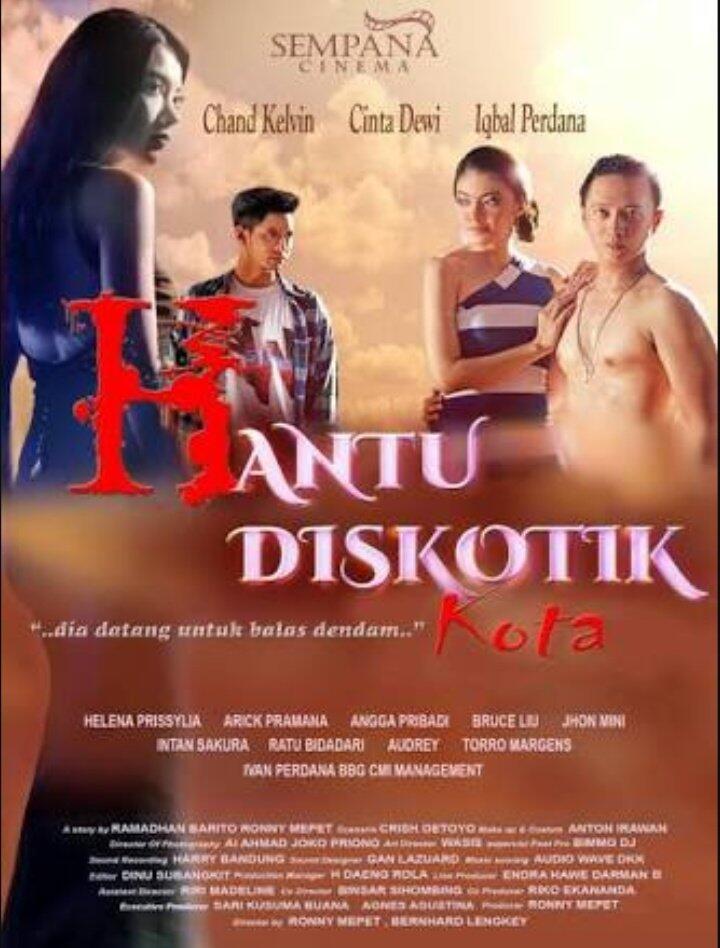 Poster Film Dalam Negeri Yang Luar Biasa!