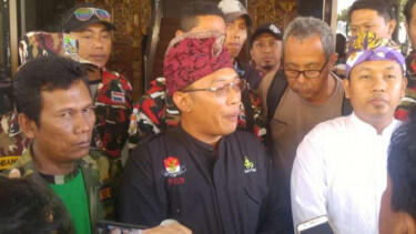 Ceramah di Semarang, Ustaz Abdul Somad Diminta Nyanyi Indonesia Raya