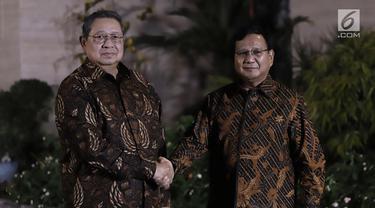 Prabowo Siapkan Nasgor Hambalang dan Kopi 08 Sambut SBY