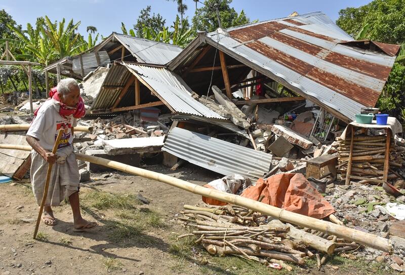 Korban Tewas Gempa Lombok Diberi Santunan Rp15 Juta