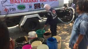 Kekeringan Kian Parah, Warga Beli Air Bersih Rp20 Ribu Tiap Hari