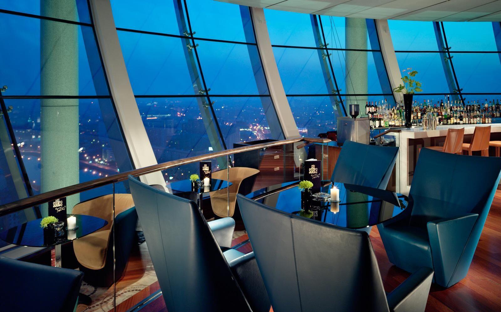 6 Restoran Cantik untuk Menikmati Moskow dari Ketinggian