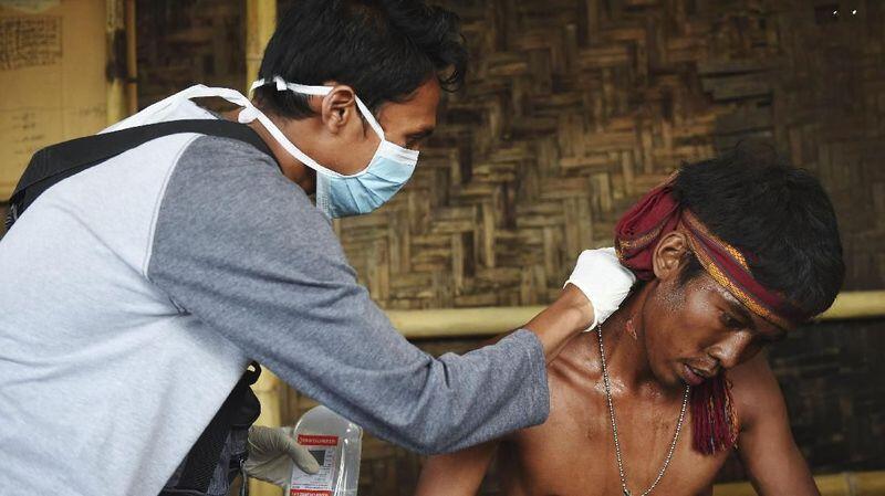 Sebanyak 543 Pengunjung Dievakuasi dari Rinjani, Sisa 6 Orang.