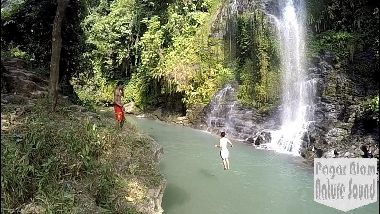 Ini Dia..!! Air Terjun Tercantik Seantero Sumatera: Curup Maung