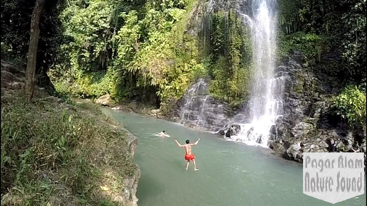 Ini Dia..!! Air Terjun Tercantik Seantero Sumatera: Curup Maung