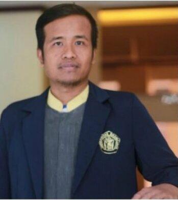Ibunya Sering Dihina Orang Karena Jualan Ayam Kampung Dipasar,tapi Kenyataannya!! 