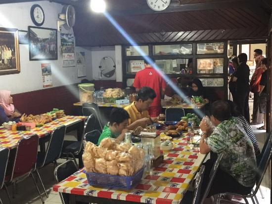 4 Rawon Legendaris di Jawa Timur