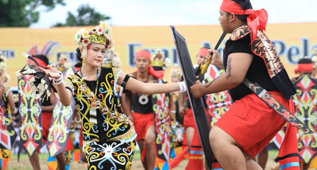 Erau Dan Internasional Folk Art Festival, Dari Kutai Untuk Dunia. #IniIndonesiaku