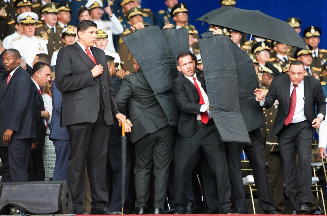 NYARIS !! PERCOBAAN PEMBUNUHAN PRESIDEN VENEZUELA YANG GAGAL
