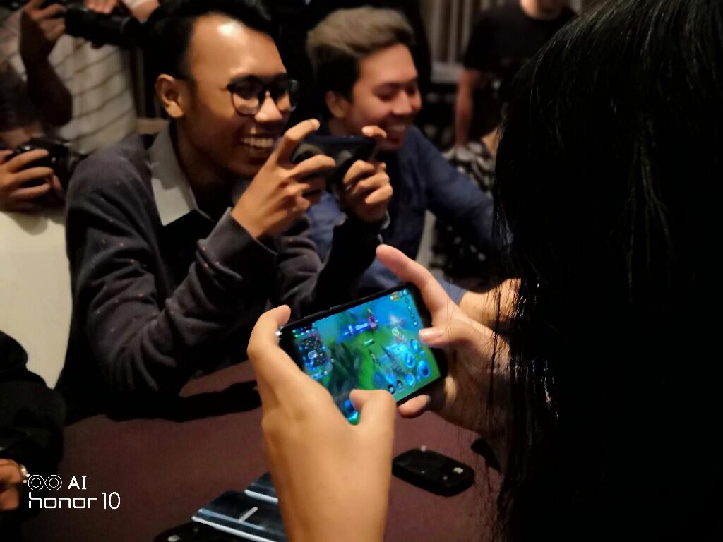 Menguji Kualitas Spesifikasi Kamera Belakang Honor 10