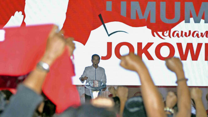 Jokowi Bantah Suruh Relawannya Berantem