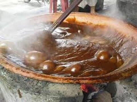 Makanan Indonesia yang Lama Pembuatannya