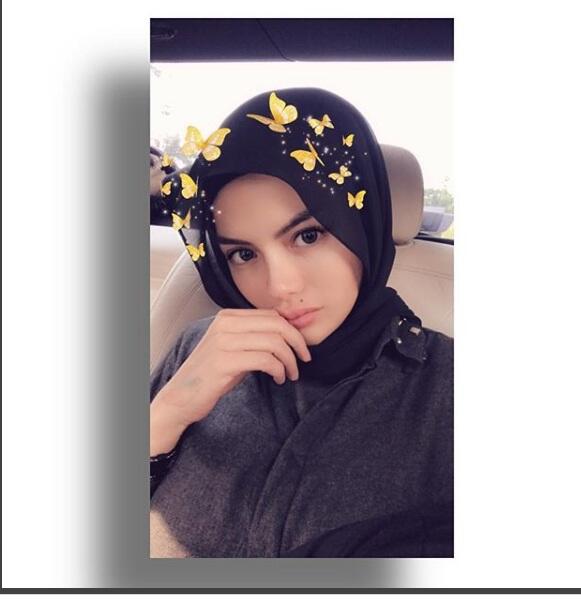 Tidak Hanya Sexi, Ternyata Nikita Mirzani Juga Punya Kepekaan Sosial Yang Tinggi