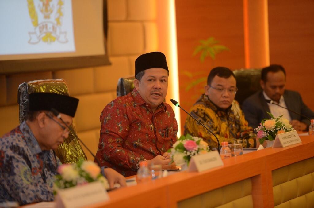 Fahri Ungkap 3 Faktor Penyamaran Kemiskinan