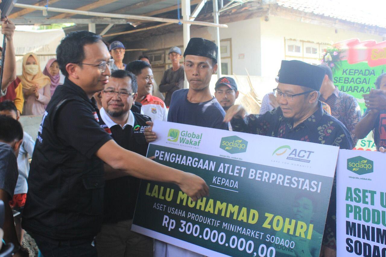 Buah Sukses Lalu Zohri, dari Tawaran PNS hingga Perbaikan Rumah