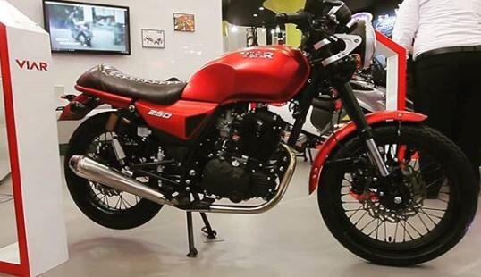 Viar Retro vs Kawasaki W 175, Mana Paling Kece?