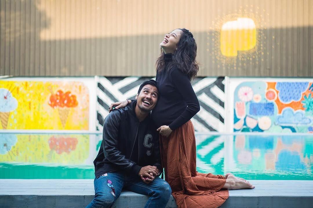 9 Potret Momen Kehamilan Putri Marino, Gemesin Banget!