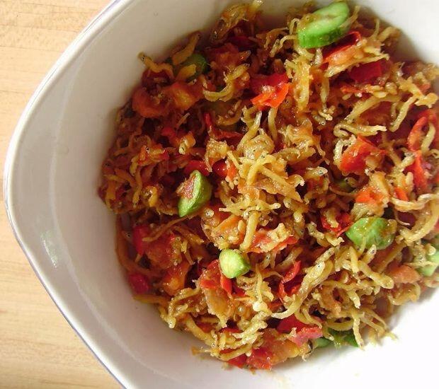 5 Ide Olahan Ikan Teri Ini Bikin Gak Berhenti Makan, Coba Yuk!