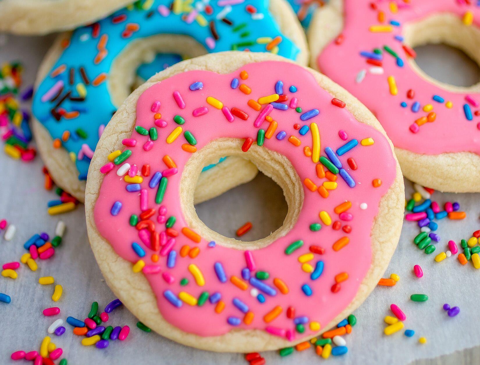 10 Makanan Ini Makin Menggiurkan kalau Dibentuk Donat, Suka yang Mana?