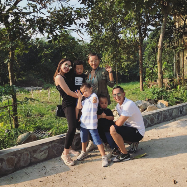 10 Potret Steffie Zamora & Pacar Barunya Si Pangeran Cendana