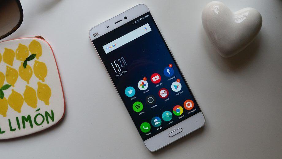 Gak Butuh Waktu Lama, 5 Smartphone dengan Teknologi Fast Charging